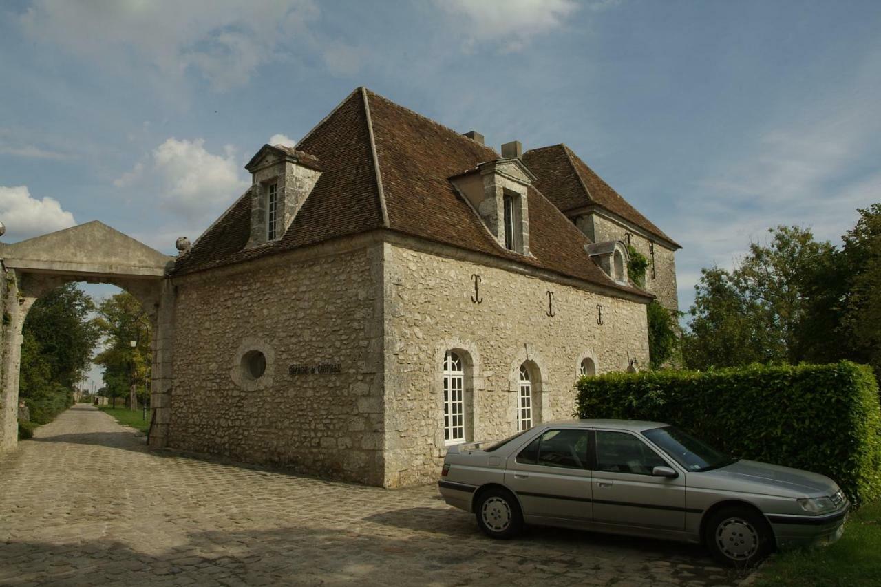 Château de Montramé Soisy-Bouy Exterior foto